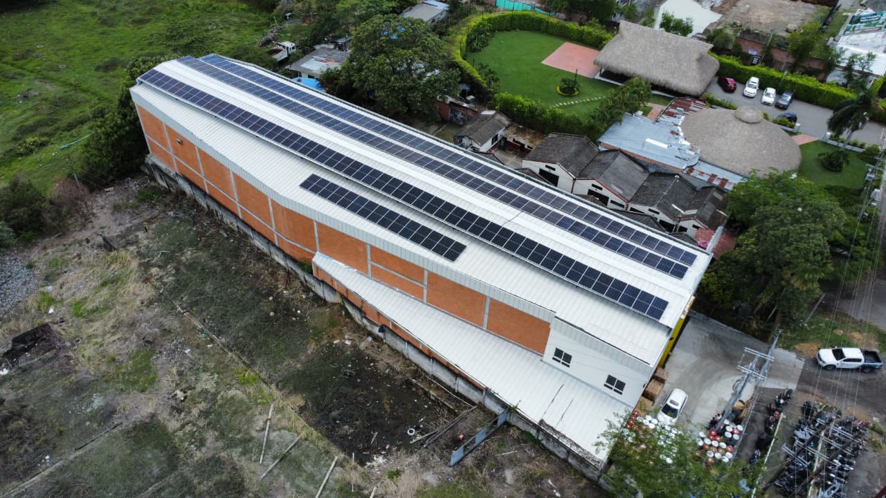 Proyectos Enelico Energía Solar Ibague, Colombia