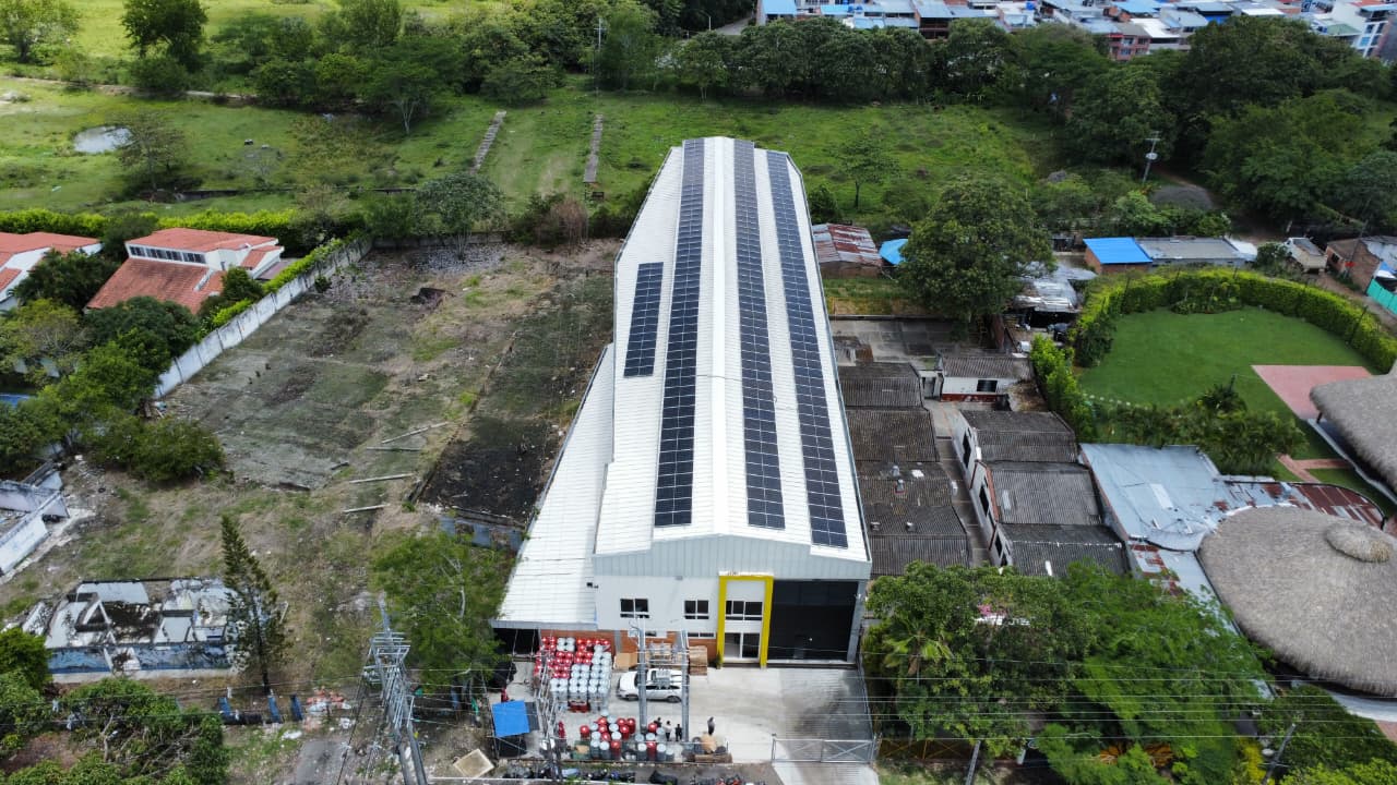 Proyectos Enelico Energía Solar Ibague, Colombia