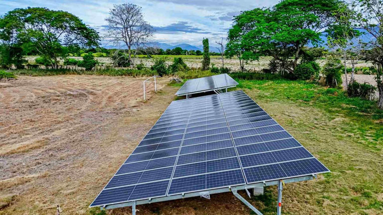 En Piedras, Tolima, implementan sistema de energía solar para optimizar el servicio de acueducto Enelico Energía Solar Ibague, Colombia