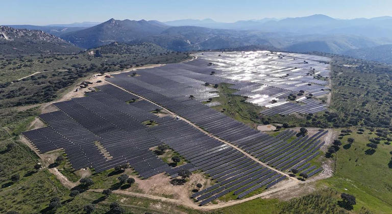 Aldesa impulsa su cartera renovable en México con un contrato de 160 millones Enelico Energía Solar Ibague, Colombia